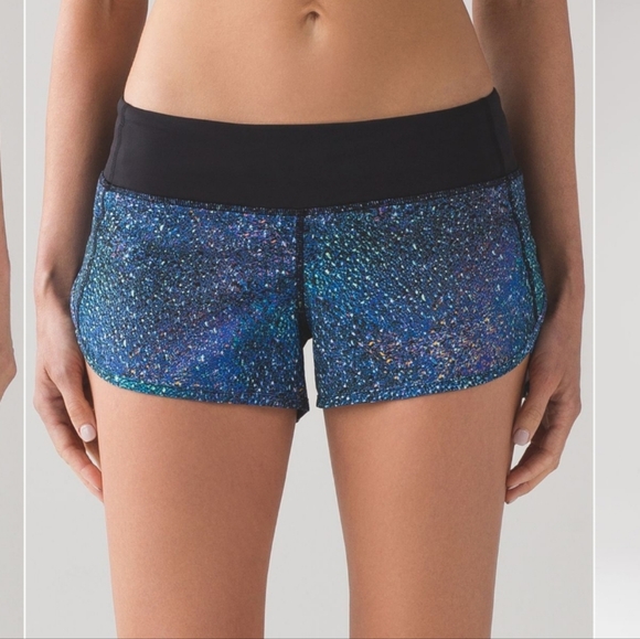 Lululemon Speed Short (4-way Stretch 2 1/2") - Picture 2 of 12